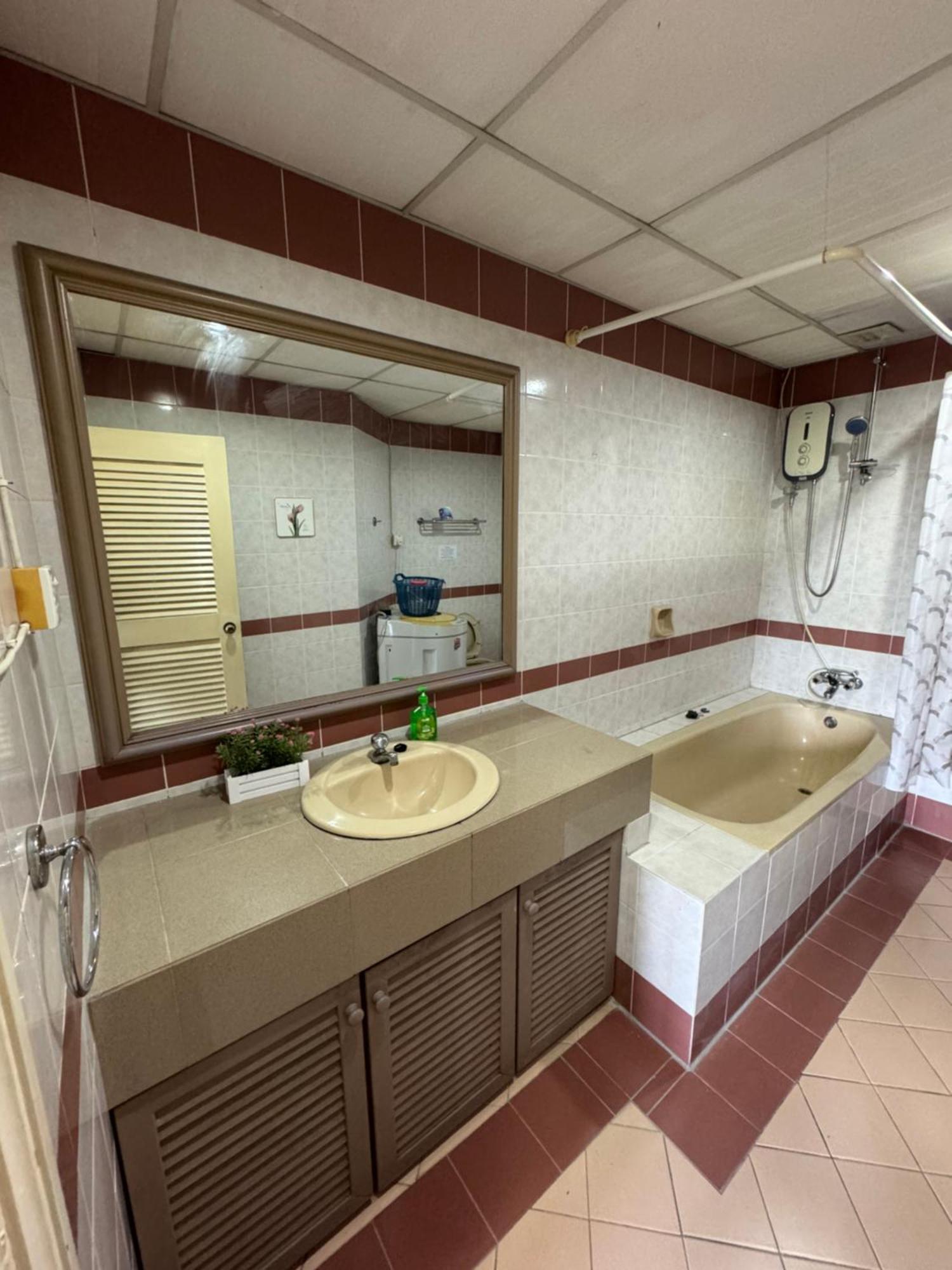 Riverview Home @Waterfront Kch Kuching Zimmer foto