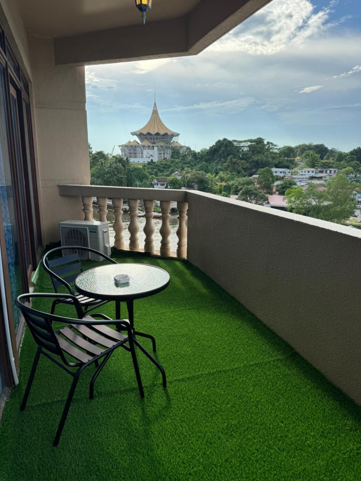 Riverview Home @Waterfront Kch Kuching Zimmer foto